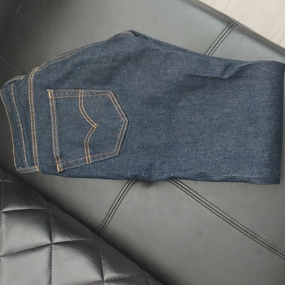 🔥LEVI STRAUSS & CO🔥 - Picture 4 of 4